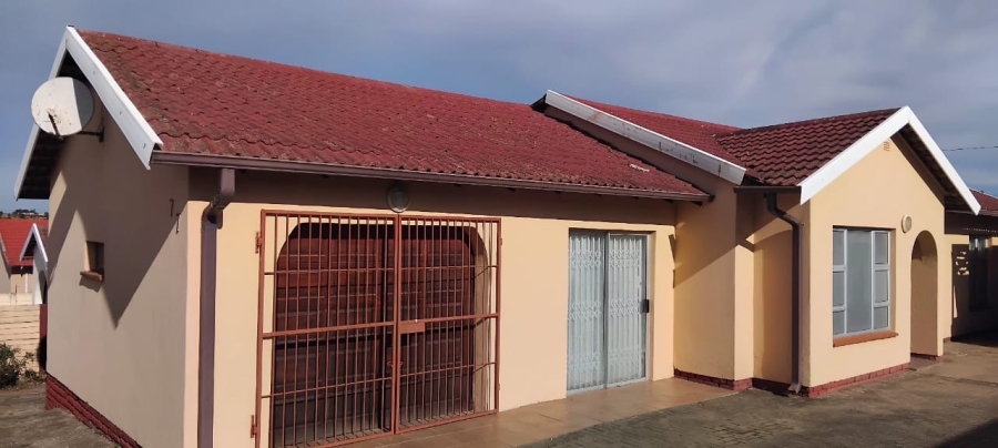 3 Bedroom Property for Sale in Bisho Gardens Eastern Cape